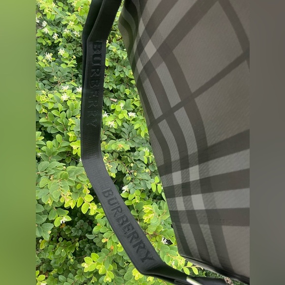 BURBERRY MEN’S BLACK Nova Check Grey black leather CROSSBODY MESSENGER BAG - Picture 14 of 16